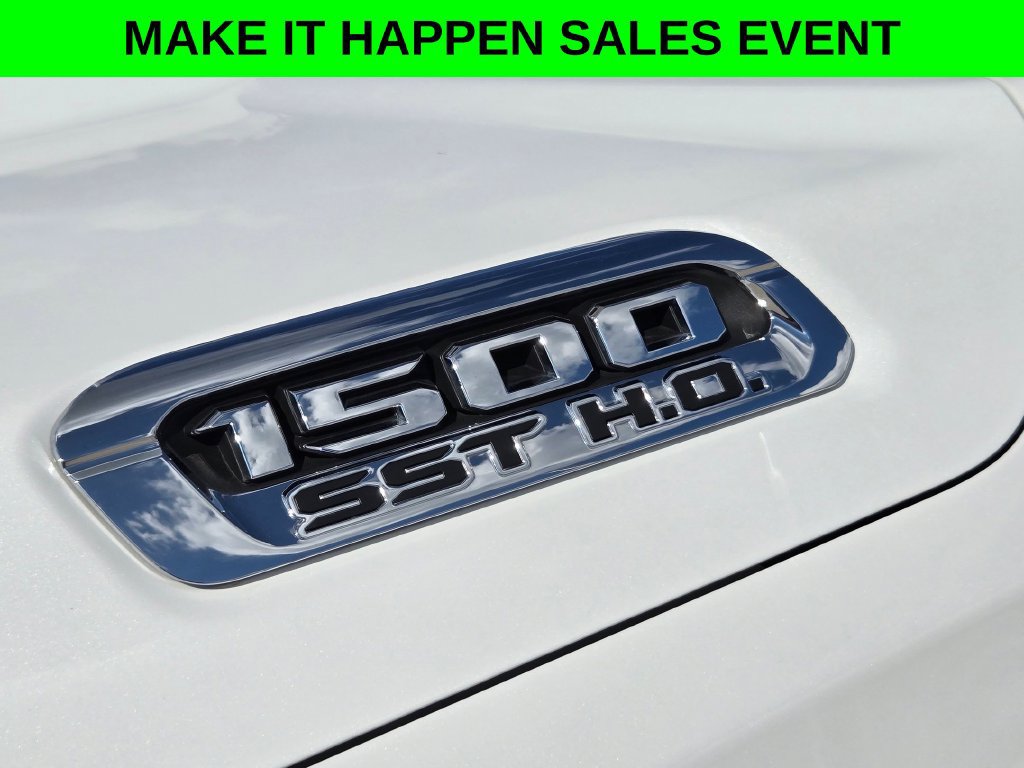 Used 2025 RAM 1500 Tungsten w/ Off Road Group AWD/4WD image 36
