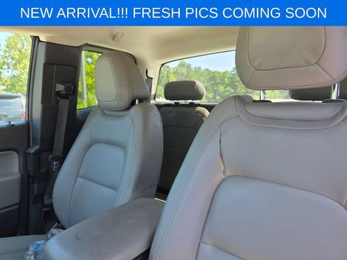 Used 2015 Chevrolet Colorado W/T RWD image 8