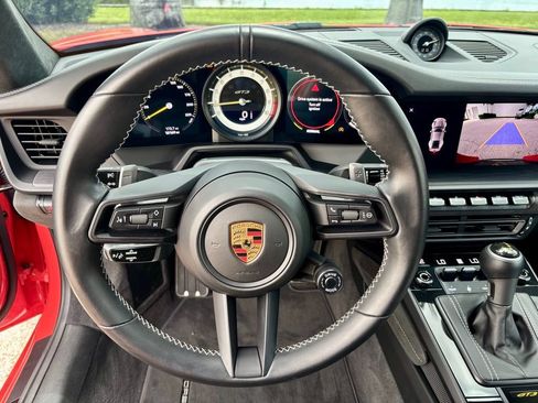 Used 2022 Porsche 911 GT3 RWD image 13