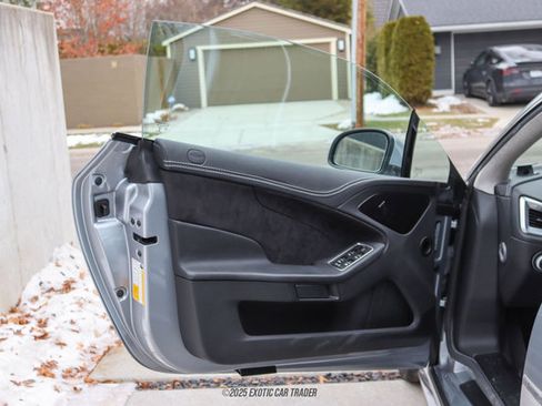 Used 2014 Aston Martin Vanquish Coupe image 35