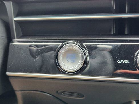 New 2026 Genesis GV70 2.5T Sport Prestige image 15