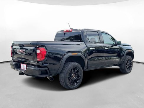 Used 2024 GMC Canyon Denali w/ LPO, Denali Black Edition AWD/4WD image 5