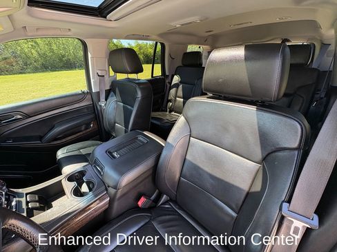 Used 2017 Chevrolet Tahoe LT w/ LT Signature Package AWD/4WD image 15