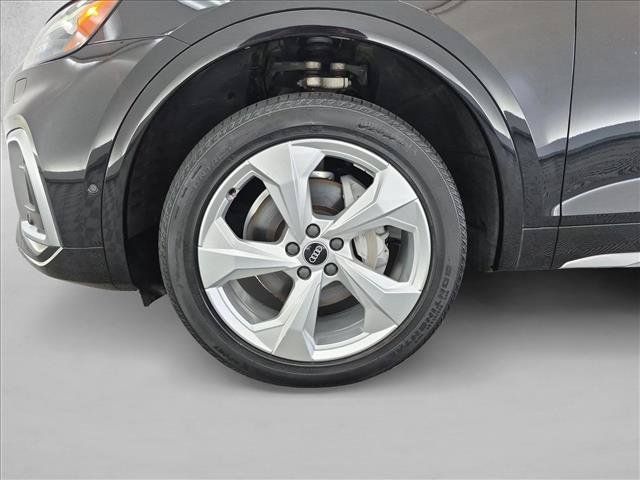 Used 2022 Audi Q5 2.0T Prestige AWD/4WD image 28