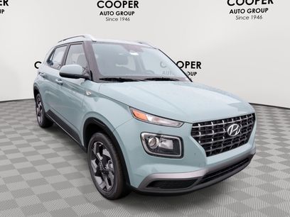 New 2025 Hyundai Venue SEL