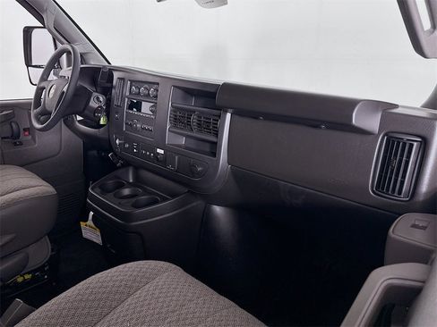 New 2025 Chevrolet Express 3500 w/ Power Convenience Package image 18
