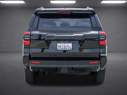 Used 2025 Toyota 4Runner TRD Off-Road Premium w/ Tow Technology Package AWD/4WD image 5
