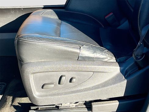 Used 2015 Chevrolet Silverado 1500 LTZ image 17