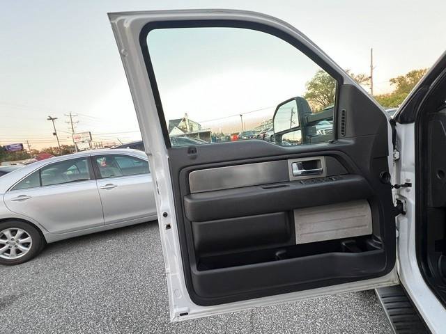 Used 2013 Ford F150 FX4 w/ Mid Equipment Group AWD/4WD image 9