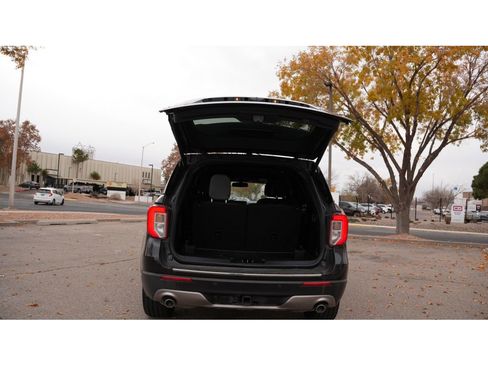 Used 2020 Ford Explorer Limited w/ Class III Trailer Tow Package image 16