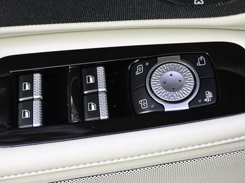 New 2026 Lincoln Nautilus Reserve image 23