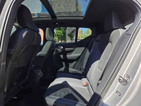 Certified 2023 Volvo XC40 Recharge Ultimate AWD/4WD image 15