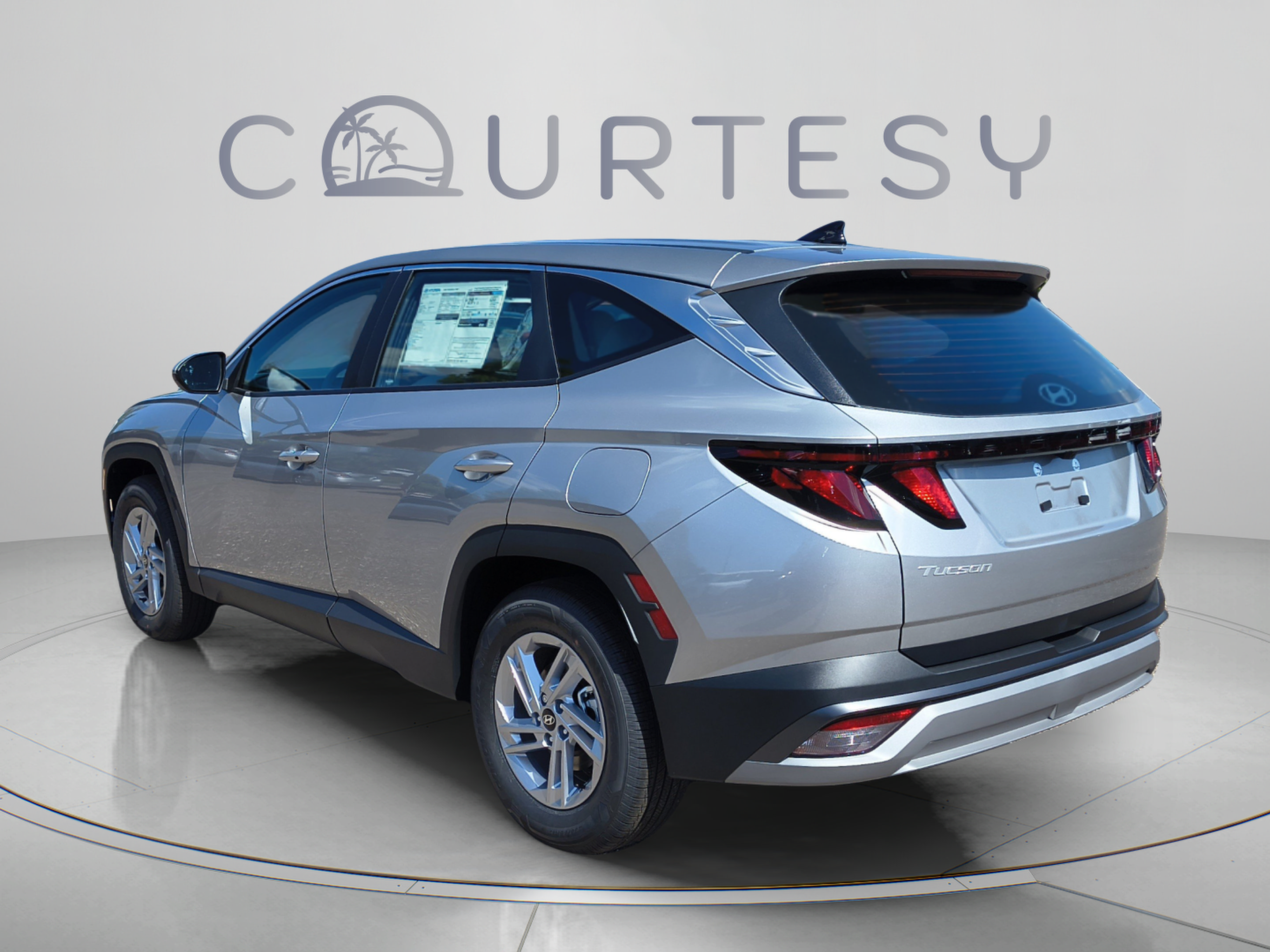 New 2026 Hyundai Tucson SE FWD image 3