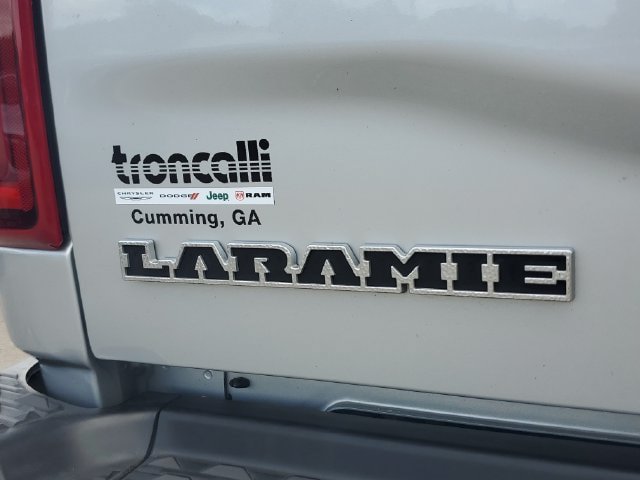 Used 2026 RAM 2500 Laramie AWD/4WD image 12