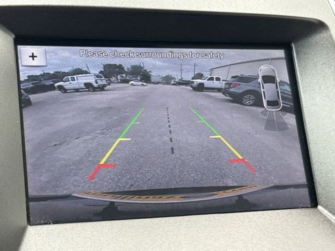 Used 2019 Ford Edge Titanium image 20