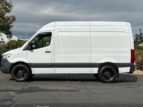 New 2026 Mercedes-Benz Sprinter 2500 image 6
