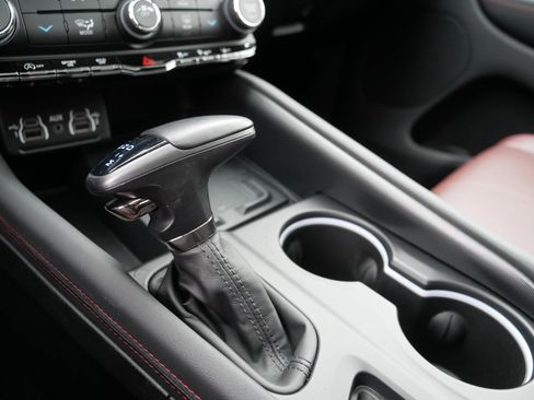 Certified 2024 Dodge Durango GT image 24