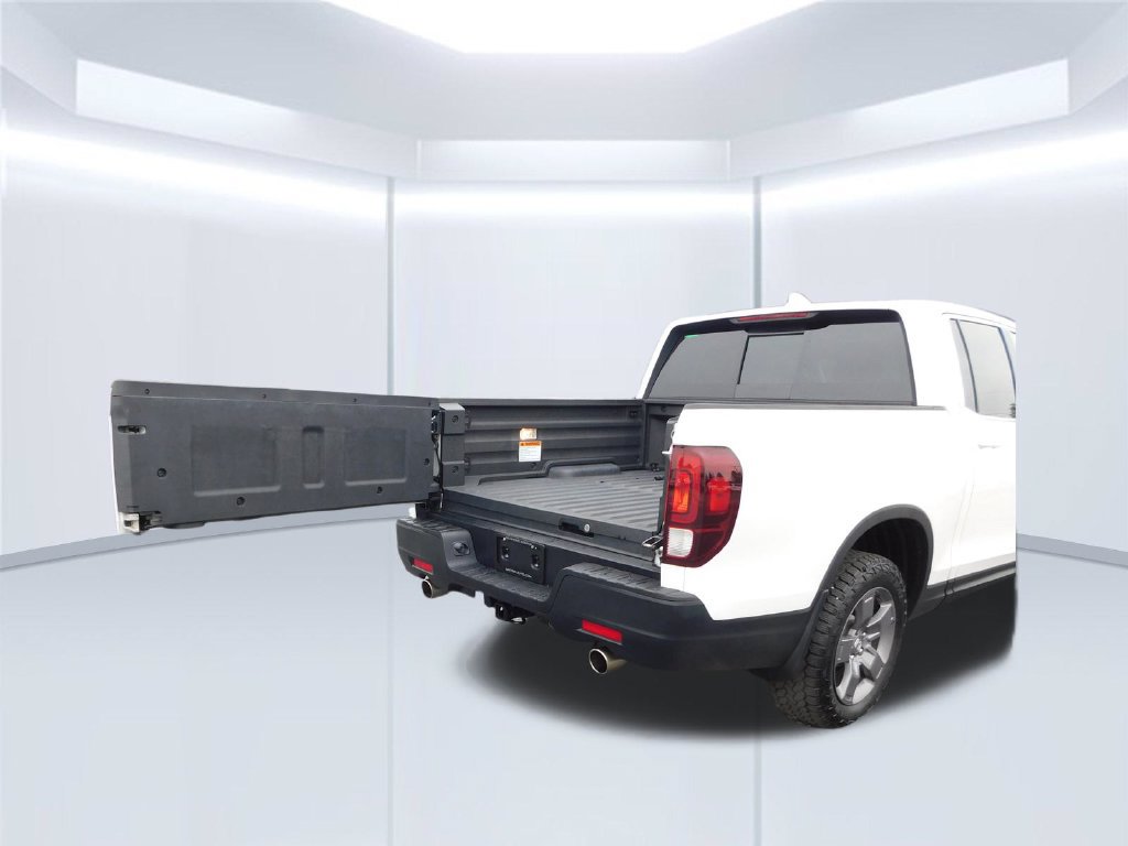 Used 2025 Honda Ridgeline RTL image 8