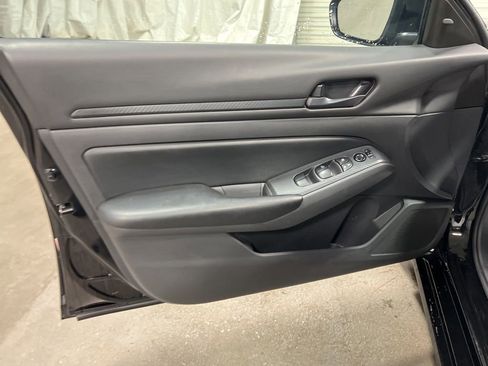 Used 2023 Nissan Altima 2.5 S image 19