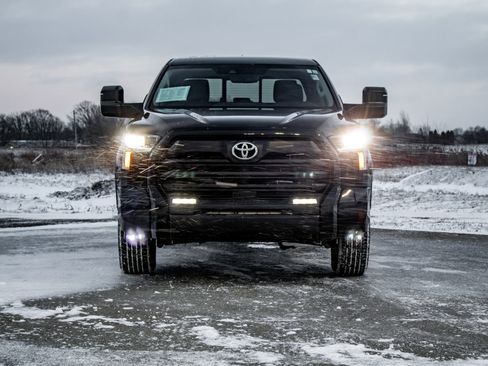 Used 2023 Toyota Tundra SR5 image 7