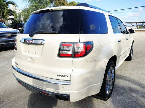 Used 2013 GMC Acadia Denali image 9