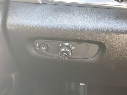 Certified 2023 Chevrolet Traverse LT AWD/4WD image 20