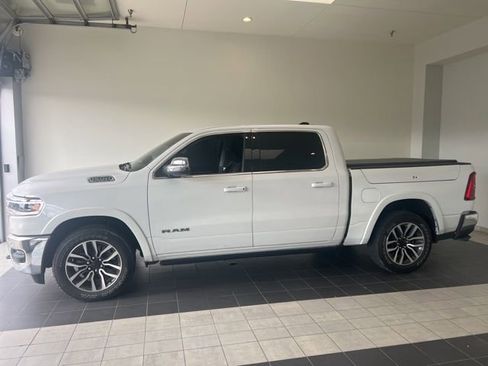 Used 2025 RAM 1500 Limited image 1