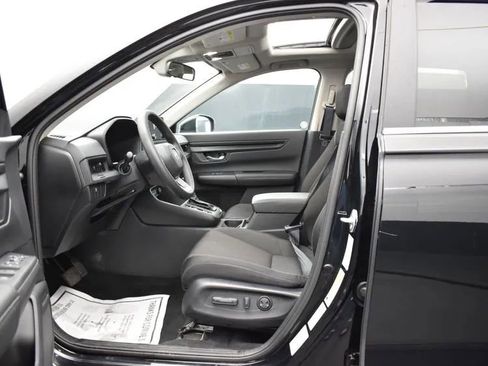 Used 2025 Honda CR-V EX image 14