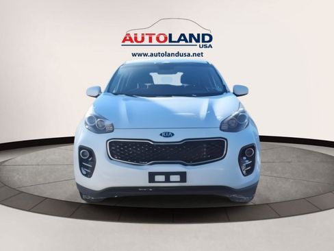 Used 2019 Kia Sportage LX image 2