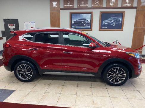 Used 2021 Hyundai Tucson Limited AWD/4WD image 3