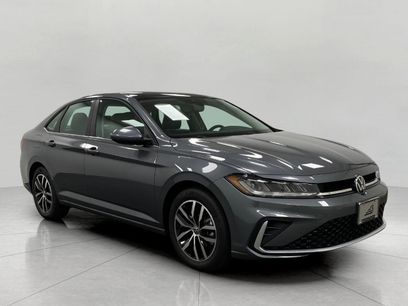 New 2025 Volkswagen Jetta SE