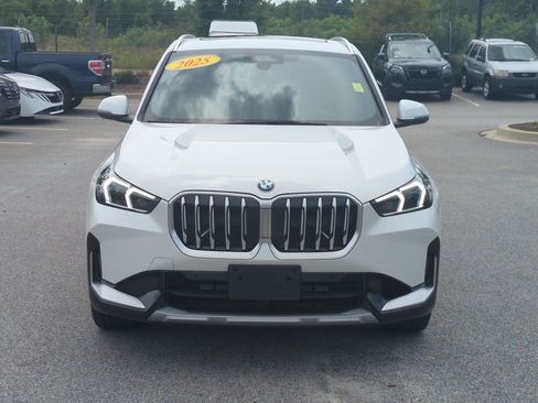 Used 2025 BMW X1 xDrive28i AWD/4WD image 9