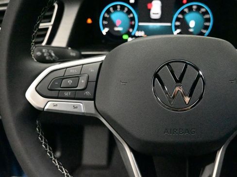 New 2026 Volkswagen Atlas Cross Sport SE FWD image 15