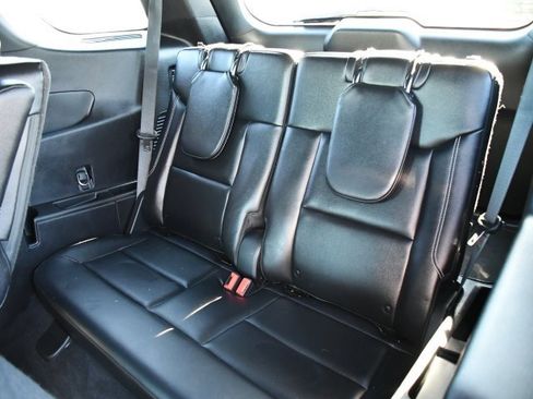 Used 2020 Ford Explorer ST w/ Premium Technology Package image 20