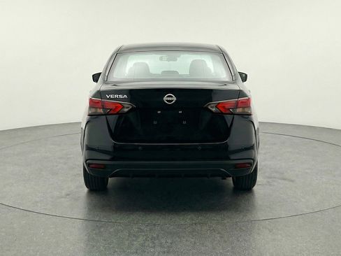 Used 2025 Nissan Versa SV FWD image 7