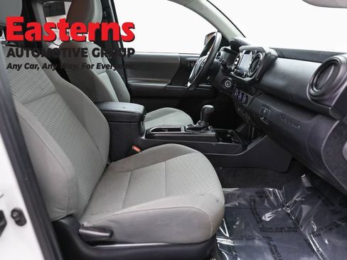 Used 2021 Toyota Tacoma SR RWD image 21