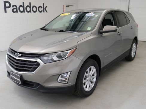 Used 2019 Chevrolet Equinox LT image 3