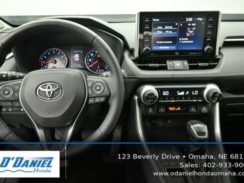 Used 2020 Toyota RAV4 XLE Premium AWD/4WD image 26