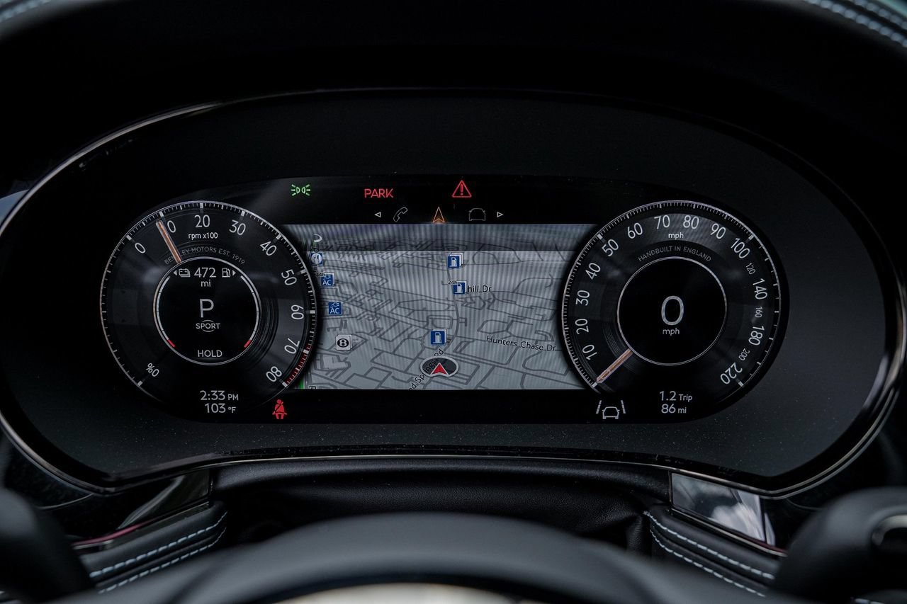 Used 2025 Bentley Flying Spur Plug-In Hybrid AWD/4WD image 28