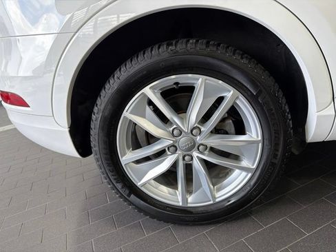 Used 2018 Audi Q3 2.0T Premium FWD image 37