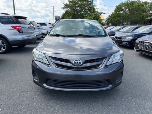Used 2012 Toyota Corolla L FWD image 2