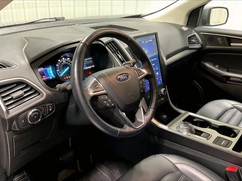 Used 2022 Ford Edge SEL w/ Convenience Package image 14