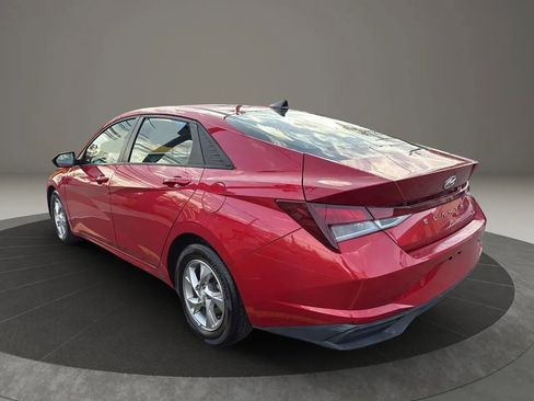 Used 2021 Hyundai Elantra SE image 7