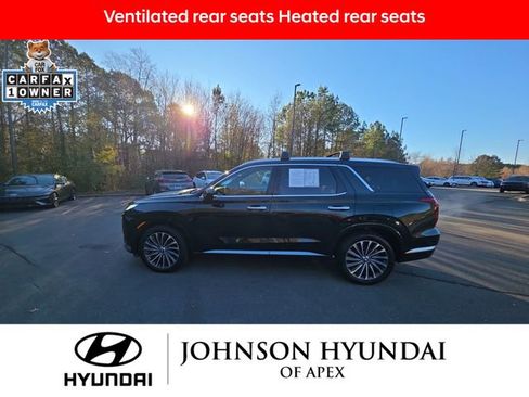 Used 2023 Hyundai Palisade Calligraphy w/ Cargo Package image 19