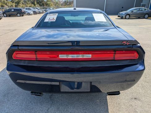 Used 2013 Dodge Challenger R/T image 5