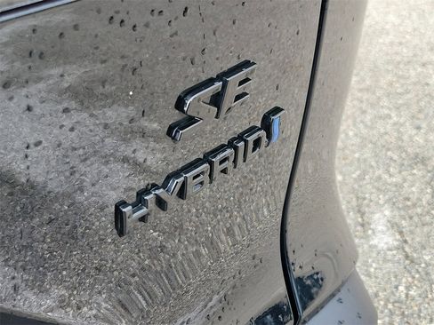 Used 2024 Toyota Corolla Cross AWD Hybrid image 7