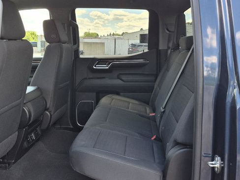 Used 2022 GMC Sierra 1500 SLE AWD/4WD image 8