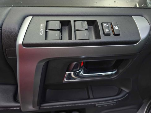 Used 2023 Toyota 4Runner Limited image 23