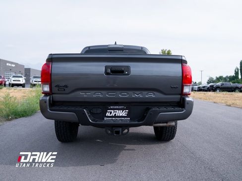 Used 2023 Toyota Tacoma 4x4 Double Cab w/ Trail Edition image 13