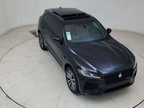 Used 2025 Jaguar F-PACE R-Dynamic S image 77